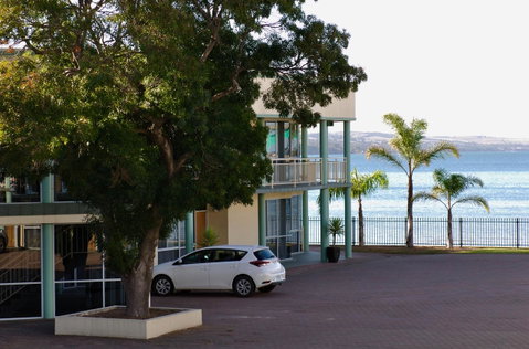 Hilton Beachfront Motel - Accommodation Brunswick Heads 42