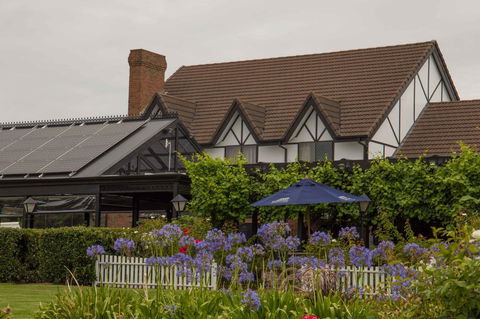 Mick O\'Sheas - Accommodation Brunswick Heads 37