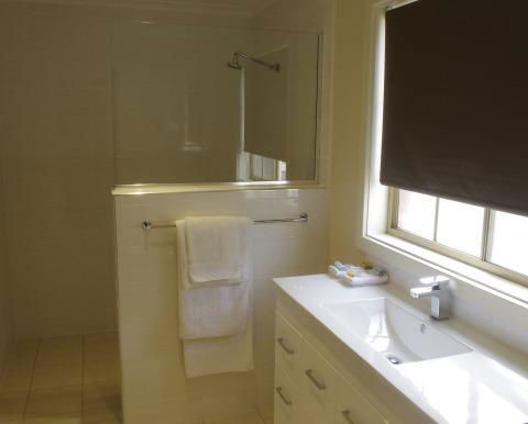 Clare Central - Accommodation Brunswick Heads 27