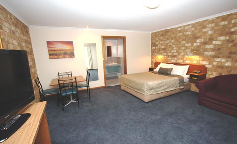 Clare Central - Accommodation Brunswick Heads 24