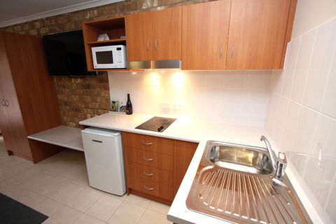 Clare Central - Accommodation Brunswick Heads 10