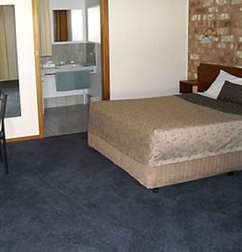 Clare Central - Accommodation Brunswick Heads 44