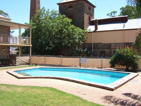 Clare Central - Accommodation Brunswick Heads 26