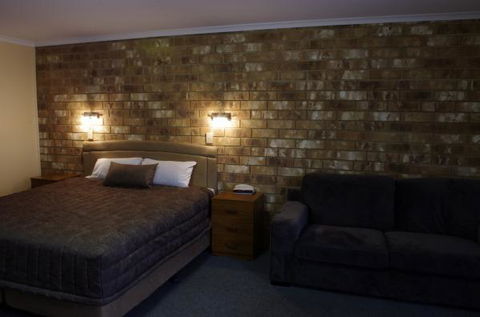 Clare Central - Accommodation Brunswick Heads 28