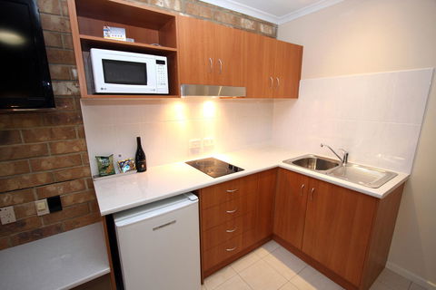 Clare Central - Accommodation Brunswick Heads 36