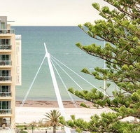 Beachside luxury  comfort ocean views in Glenelg - Accommodation Brunswick Heads