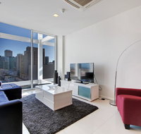 Light and spacious stunning views of Adelaide - Accommodation Brunswick Heads