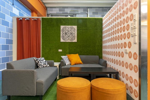 Tequila Sunrise Hostel Adelaide - Accommodation Brunswick Heads 2