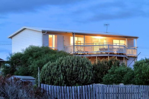 SeaWatch-Sea Views - Accommodation Brunswick Heads 0