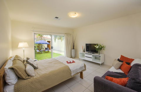 Adelaide Luxury Beach House - Accommodation Brunswick Heads 33