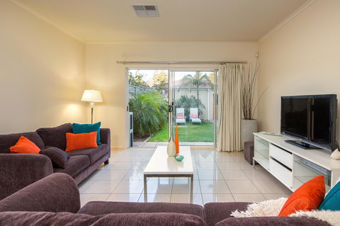 Adelaide Luxury Beach House - Accommodation Brunswick Heads 32