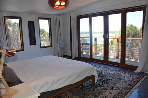 Of Stone & Wood Guesthouse - Accommodation Brunswick Heads 12