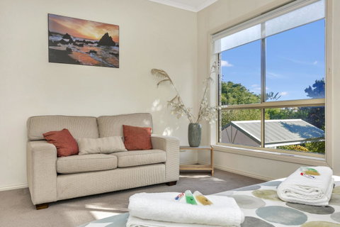 The Lighthouse - Port Willunga - C21 SouthCoast Holidays - Accommodation Brunswick Heads 4