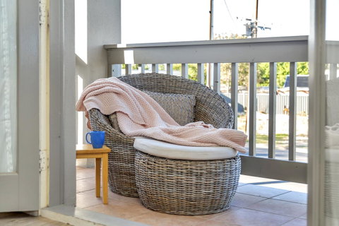 The Lighthouse - Port Willunga - C21 SouthCoast Holidays - Accommodation Brunswick Heads 1