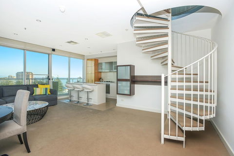 Glenelg Skyline Penthouse - Accommodation Brunswick Heads 18