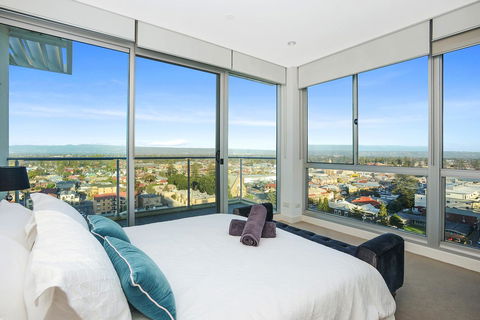 Glenelg Skyline Penthouse - Accommodation Brunswick Heads 43