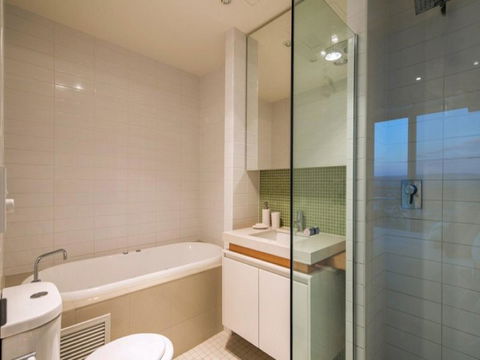 Glenelg Skyline Penthouse - Accommodation Brunswick Heads 21