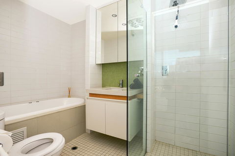 Glenelg Skyline Penthouse - Accommodation Brunswick Heads 42