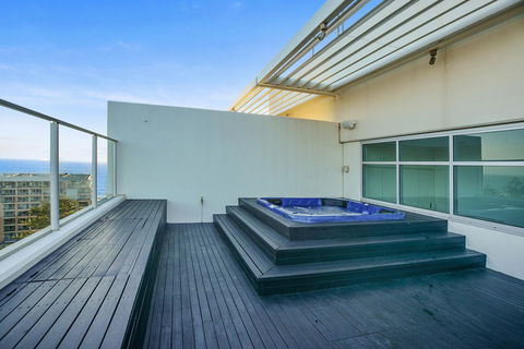 Glenelg Skyline Penthouse - Accommodation Brunswick Heads 16