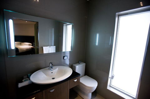 The Commodore - Accommodation Brunswick Heads 13