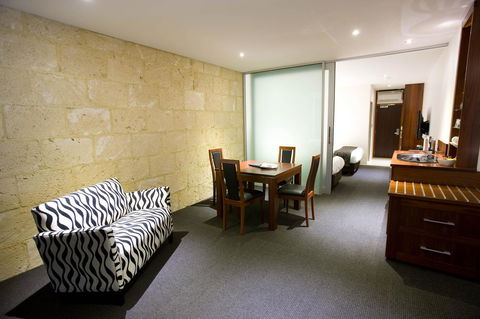 The Commodore - Accommodation Brunswick Heads 12