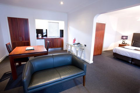 The Commodore - Accommodation Brunswick Heads 32