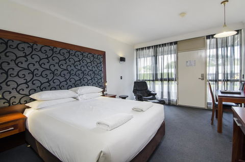 The Commodore - Accommodation Brunswick Heads 41