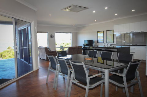 Waterfront On Osprey - Accommodation Brunswick Heads 4