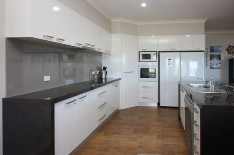 Waterfront On Osprey - Accommodation Brunswick Heads 13