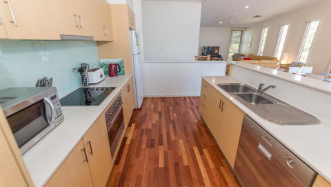 South Shores Villa 31 - South Shores Normanville - Accommodation Brunswick Heads 4
