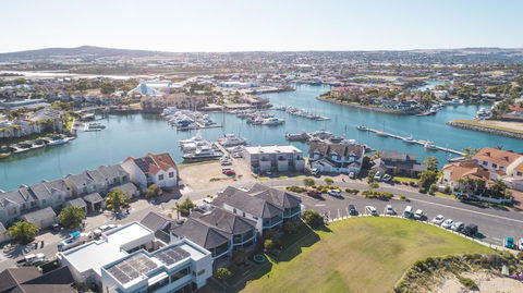 Mariners Cay Apartment - Accommodation Brunswick Heads 1