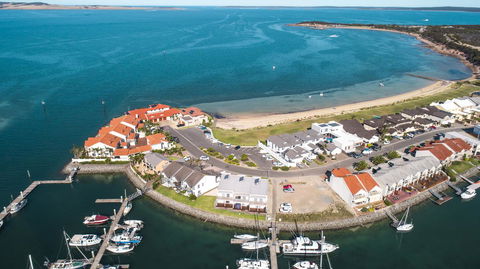 Mariners Cay Apartment - Accommodation Brunswick Heads 0