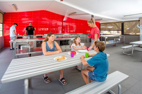 BIG4 Renmark Riverfront Holiday Park - Accommodation Brunswick Heads 43