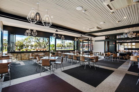 Berri Hotel - Accommodation Brunswick Heads 13