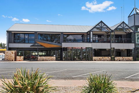 Berri Hotel - Accommodation Brunswick Heads 4