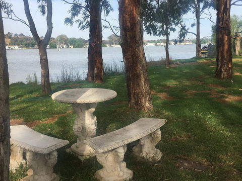 Murray Bridge Riverview Cabin - Accommodation Brunswick Heads 4