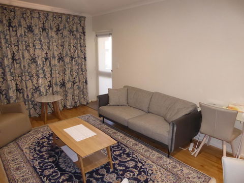 ADELAIDE CENTRAL APARTMENT - 3BR, 2BATH & CARPARK - Accommodation Brunswick Heads 3