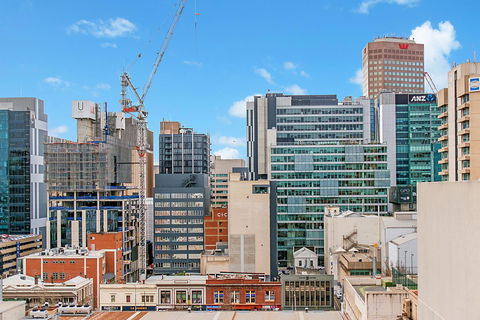 Stylish And Comfortable, Views Over Gouger St! - Accommodation Brunswick Heads 4