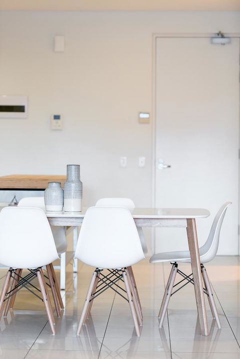 Stylish And Comfortable, Views Over Gouger St! - Accommodation Brunswick Heads 18