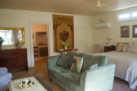 Athelney Cottage Bed And Breakfast - Accommodation Brunswick Heads 4