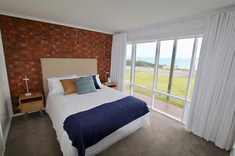 Southern Sands\' Beachfront Apartment - Accommodation Brunswick Heads 13