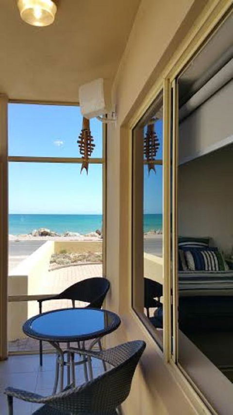 Acaill Accommodation Esplanade Living Self Check-In Self Check-Out - Accommodation Brunswick Heads 18