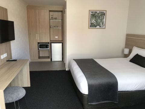 Frewville Motor Inn - Accommodation Brunswick Heads 0