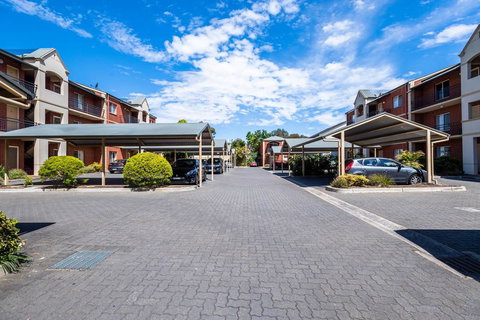 Executive 3 Bedroom Apartment + Internet + Parking - Accommodation Brunswick Heads 35