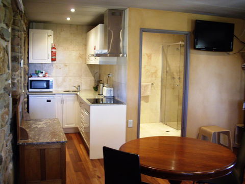 1860 Wine Country Cottages - Accommodation Brunswick Heads 9
