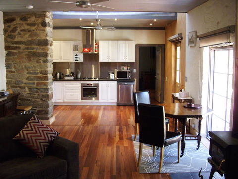 1860 Wine Country Cottages - Accommodation Brunswick Heads 2