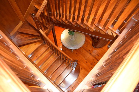 Grand Bluestone Mansion - Accommodation Brunswick Heads 21