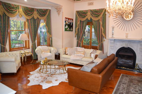 Grand Bluestone Mansion - Accommodation Brunswick Heads 4