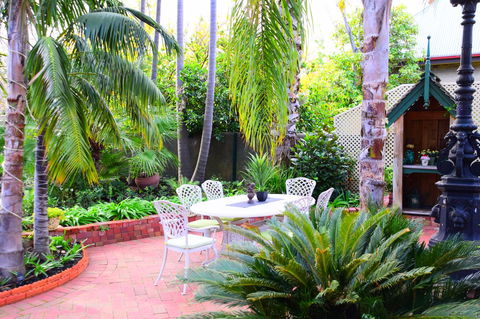 Grand Bluestone Mansion - Accommodation Brunswick Heads 18