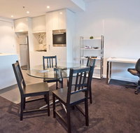 Luxury City Apt with Pool Gym Spa Netflix - Accommodation Brunswick Heads